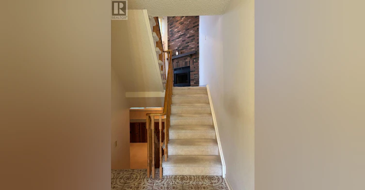 65 Cottonwood Court, Markham, ON, L3T 5W9 - 3