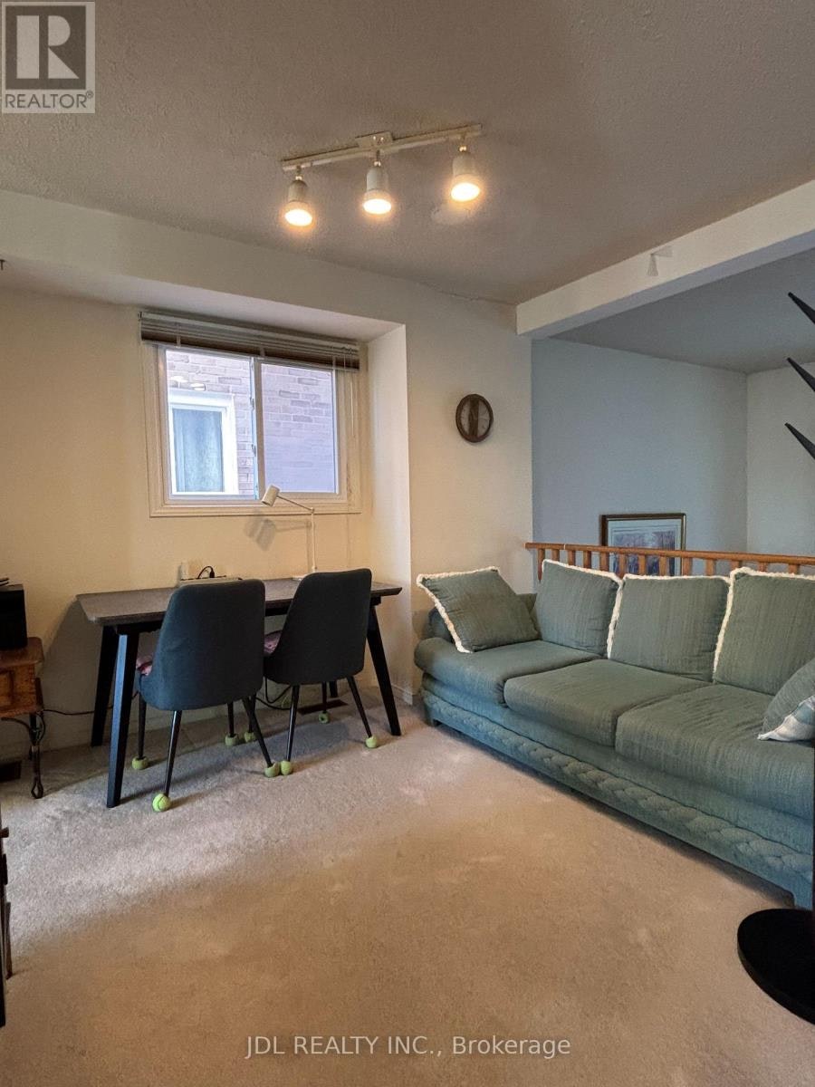 65 Cottonwood Court, Markham, ON, L3T 5W9 - 11