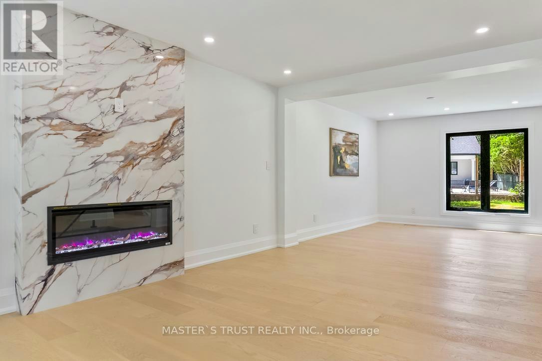 1-319 Beechfield Road, Oakville, ON, L6J 5H9 - 6