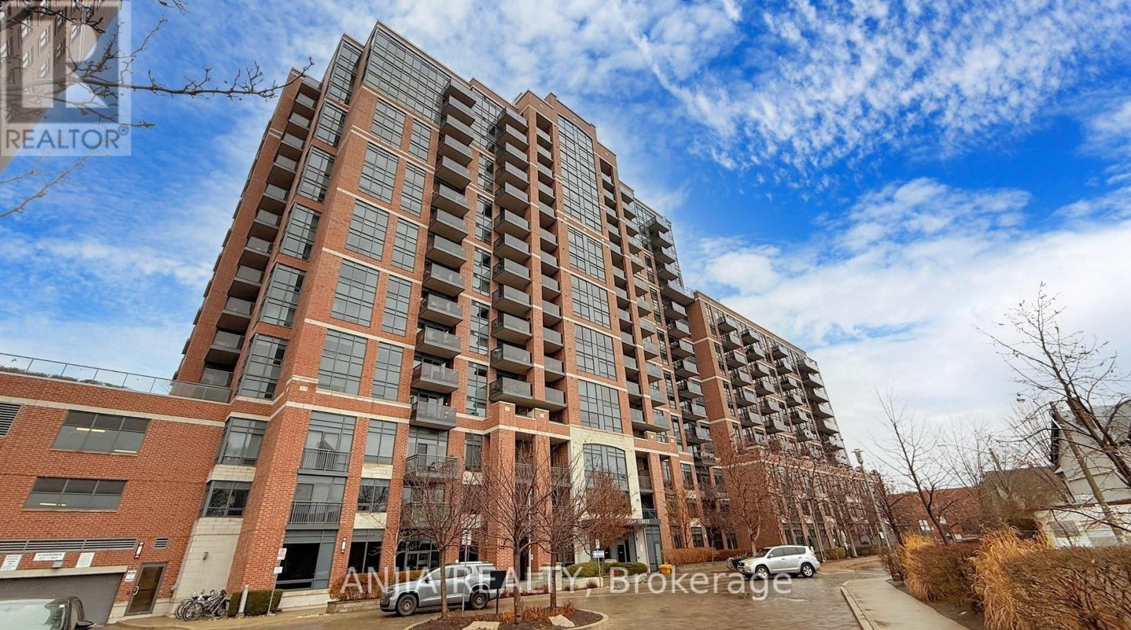 1510-61 Heintzman Street, Toronto, ON, M6P 5A2