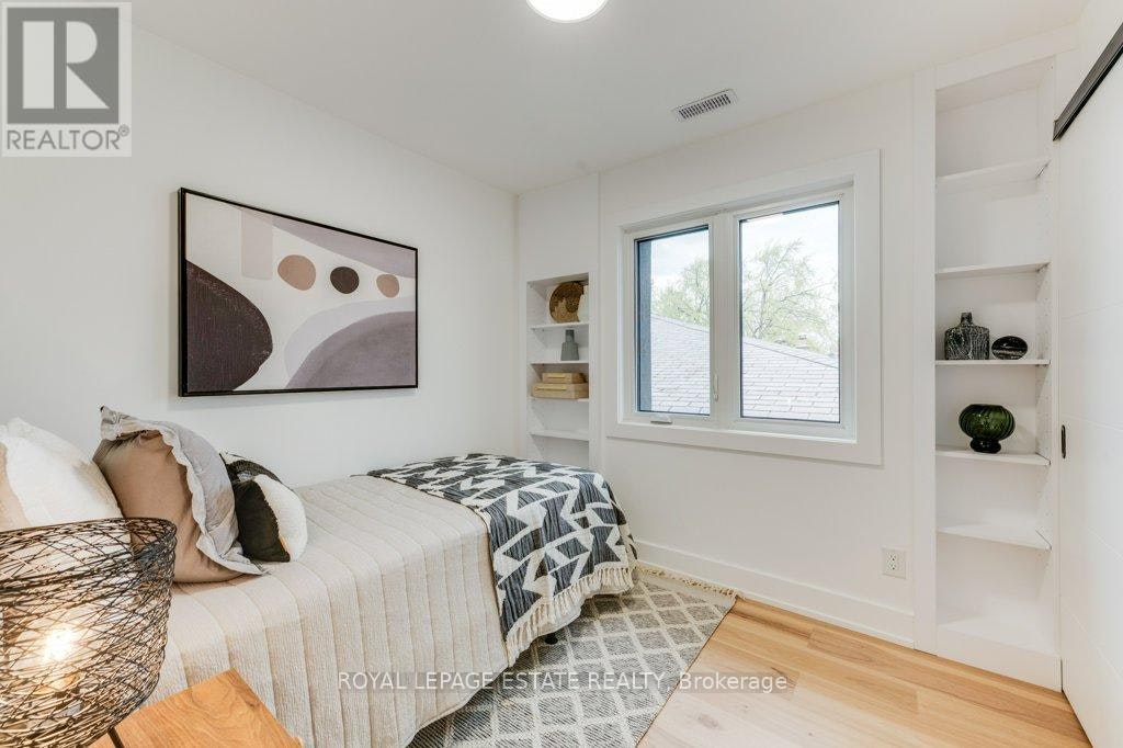 4 Lunness Road, Toronto, ON, M8W 4M3 - 31