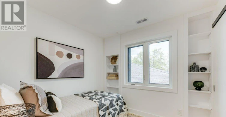 4 Lunness Road, Toronto, ON, M8W 4M3 - 31