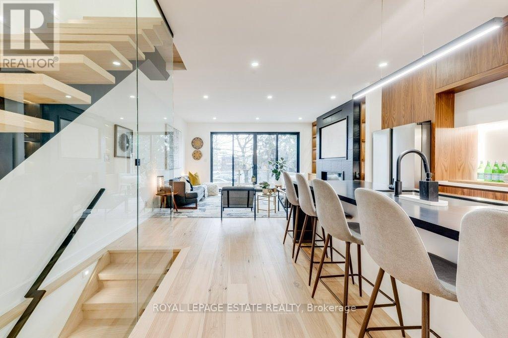 4 Lunness Road, Toronto, ON, M8W 4M3 - 16
