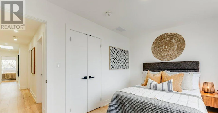 4 Lunness Road, Toronto, ON, M8W 4M3 - 34