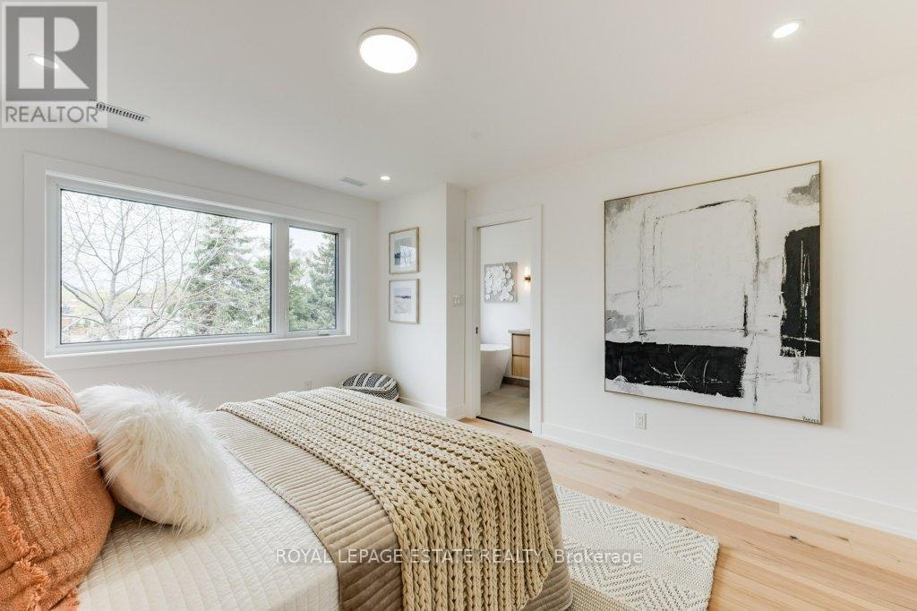 4 Lunness Road, Toronto, ON, M8W 4M3 - 23