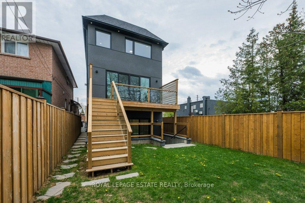 4 Lunness Road, Toronto, ON, M8W 4M3 - 48