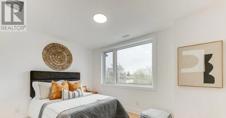 4 Lunness Road, Toronto, ON, M8W 4M3 - 33