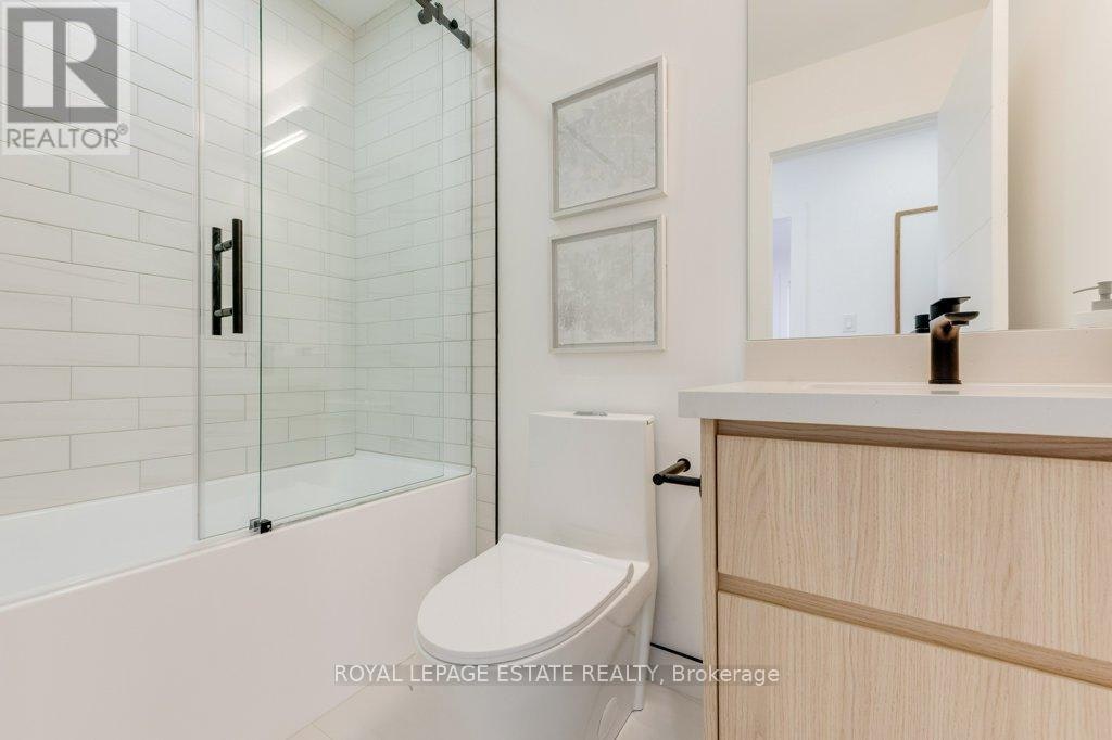 4 Lunness Road, Toronto, ON, M8W 4M3 - 30