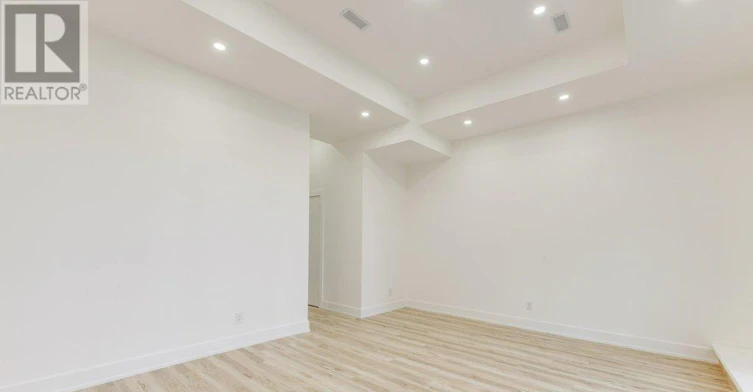 4 Lunness Road, Toronto, ON, M8W 4M3 - 42