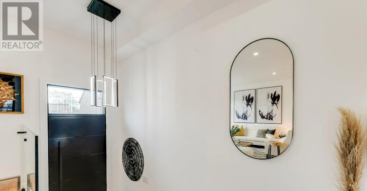 4 Lunness Road, Toronto, ON, M8W 4M3 - 3