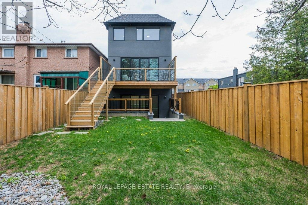 4 Lunness Road, Toronto, ON, M8W 4M3 - 47
