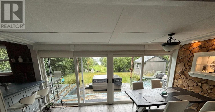 21063 Riverview Drive, Thames Centre, ON, N0M 2P0 - 12