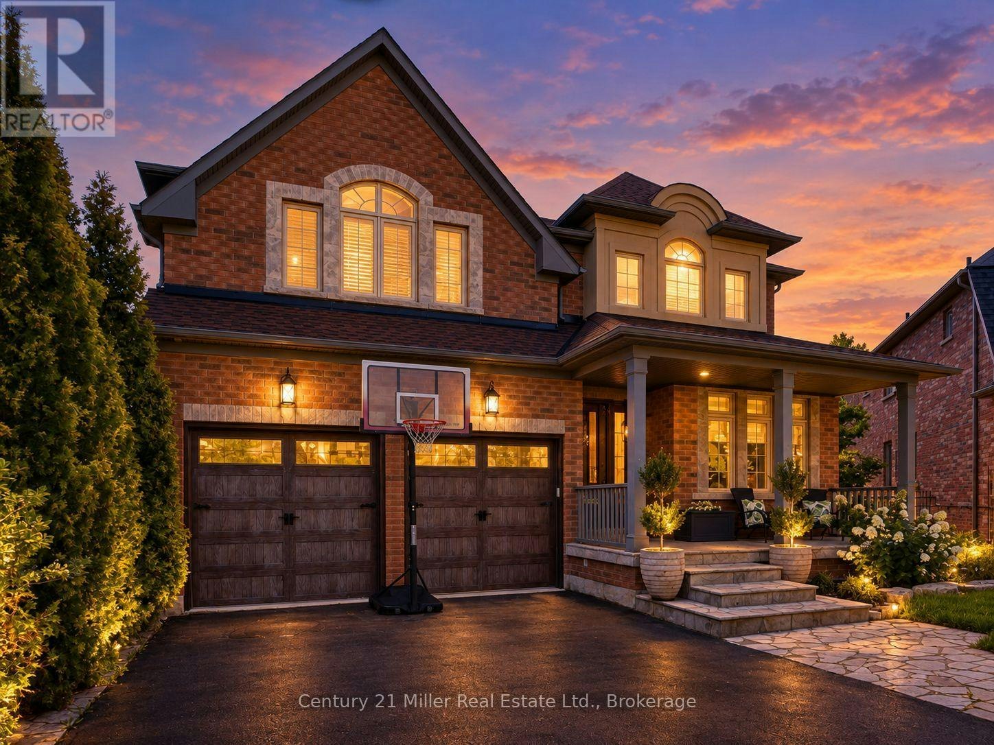 2380 Gladacres Lane, Oakville, ON, L6M 0G4