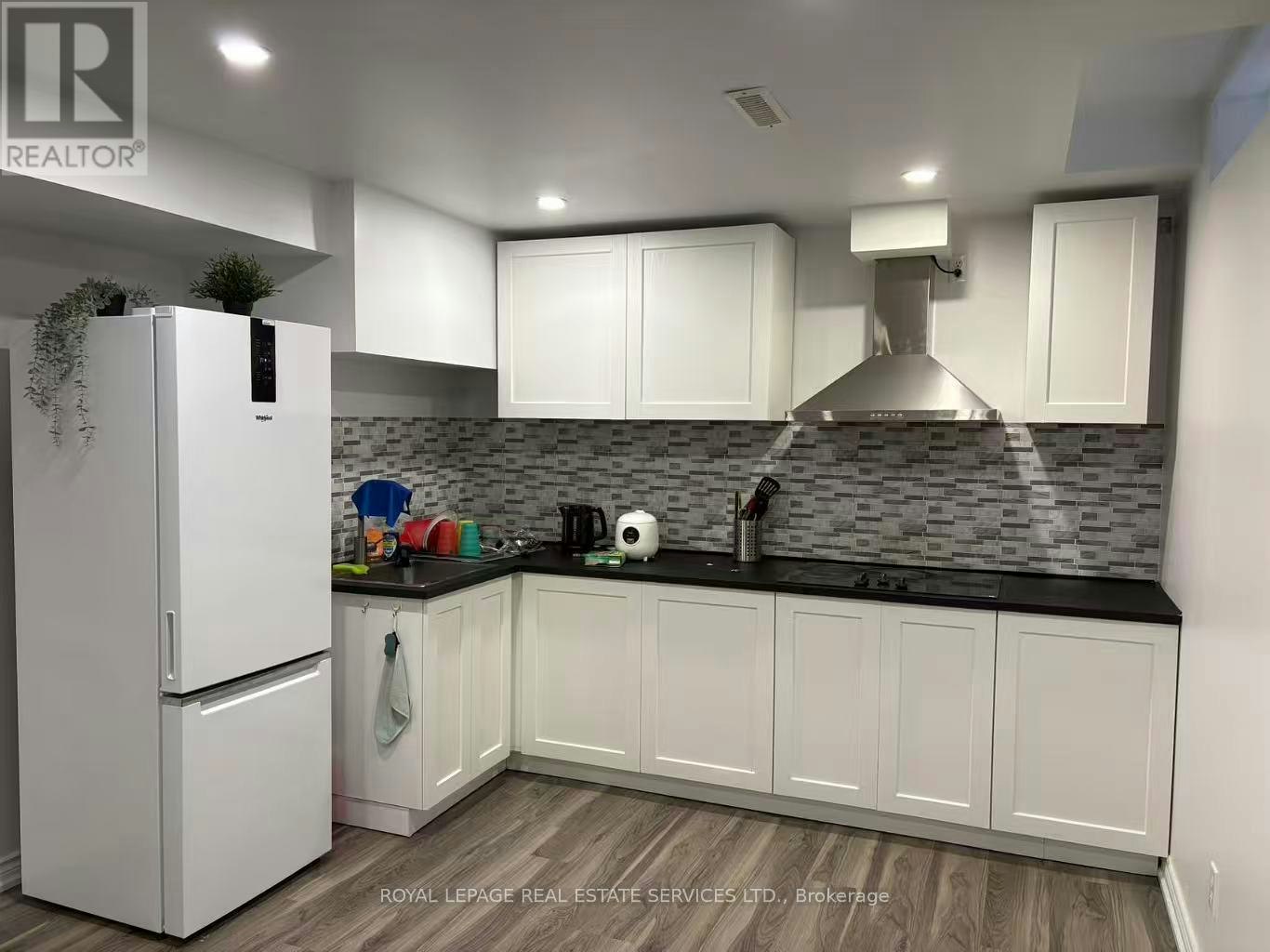 BSMT-2-1966 Kempton Park Drive, Mississauga, ON, L5M 2Z7 - 3