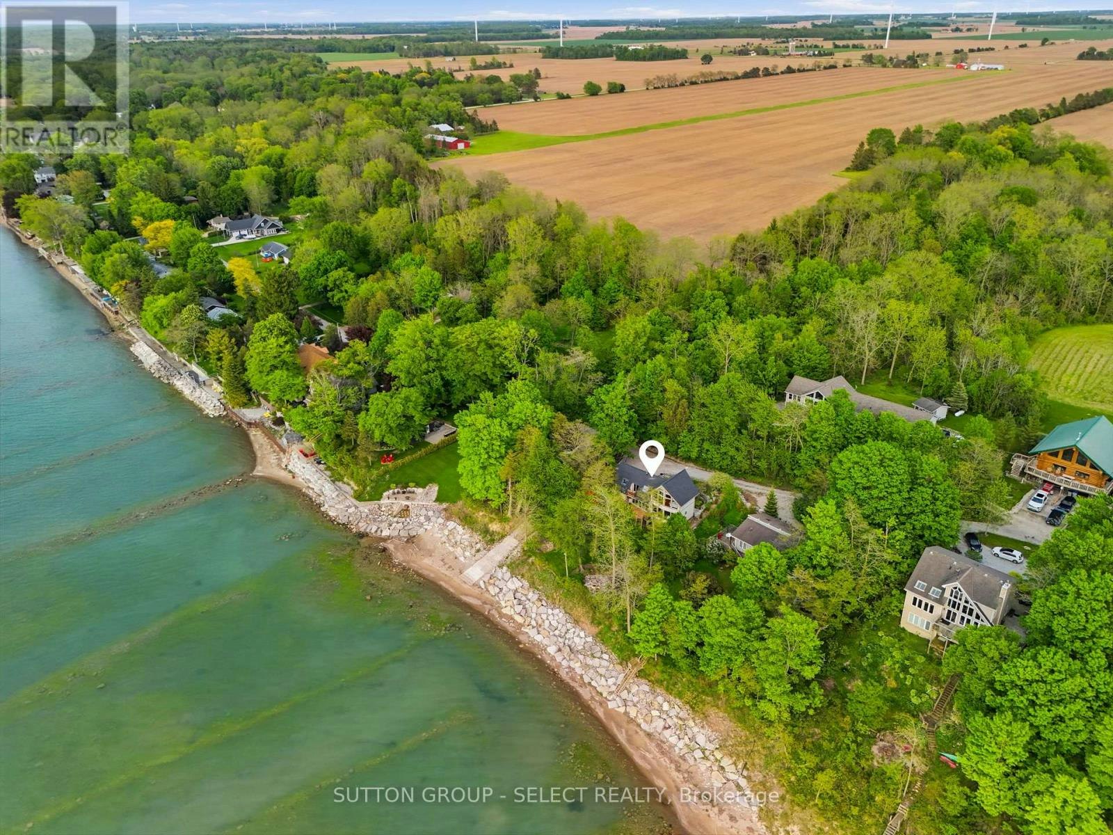 5284 Cliff Road, Lambton Shores, ON, N0N 1J7