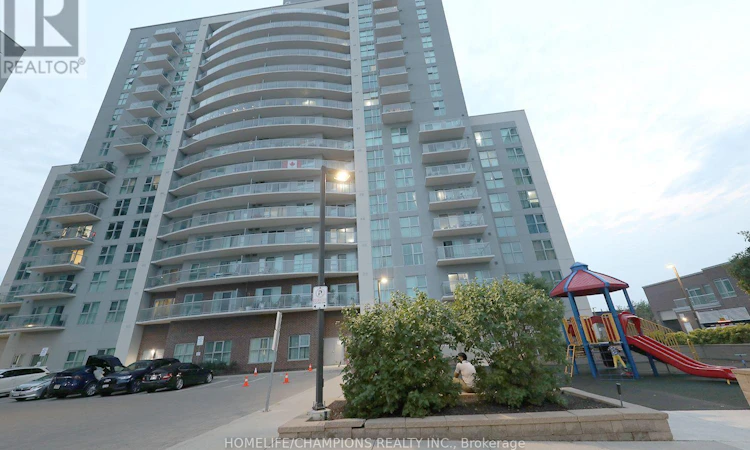 112-2150 Lawrence Avenue