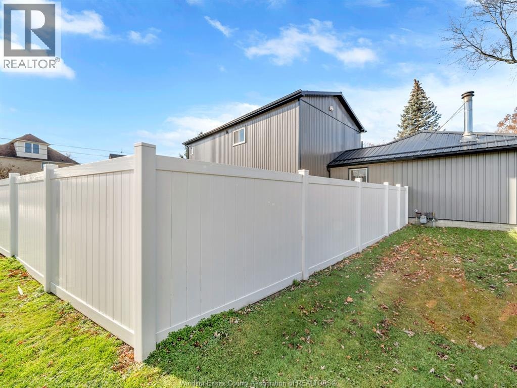 UPPER-1282 Stuart Boulevard, Lasalle, ON, N9J 1Y4 - 13