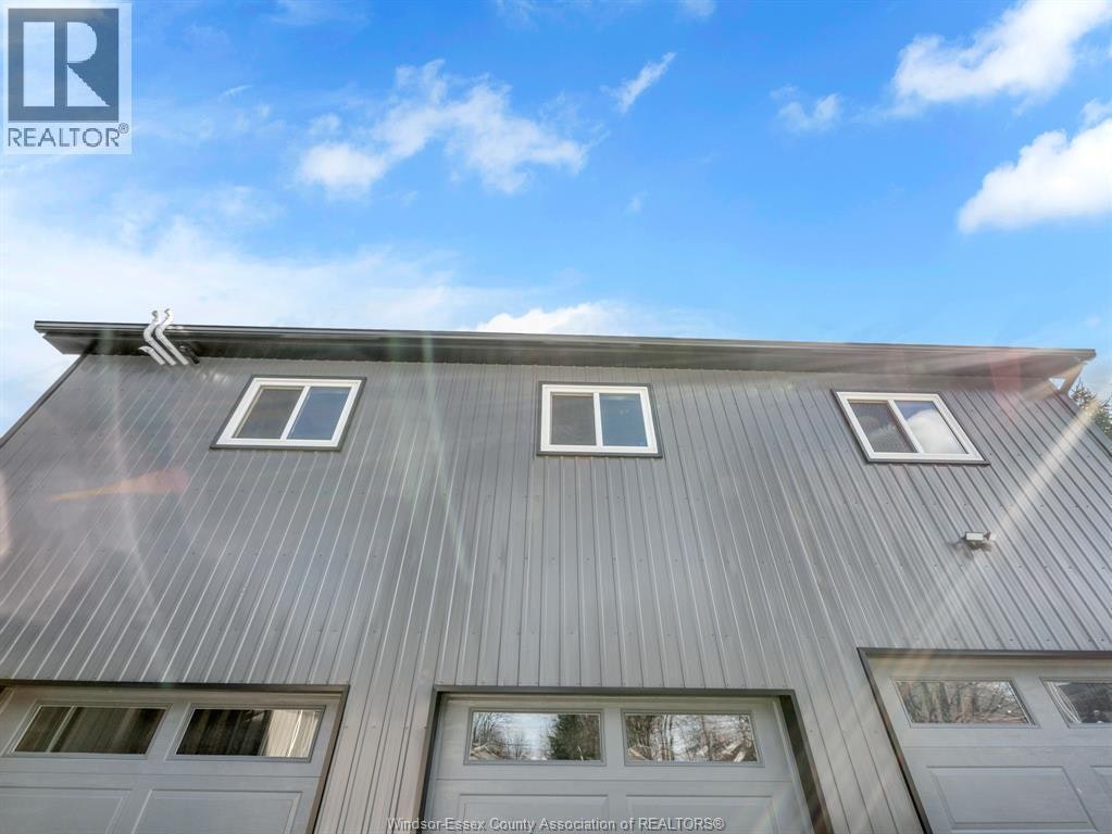 UPPER-1282 Stuart Boulevard, Lasalle, ON, N9J 1Y4