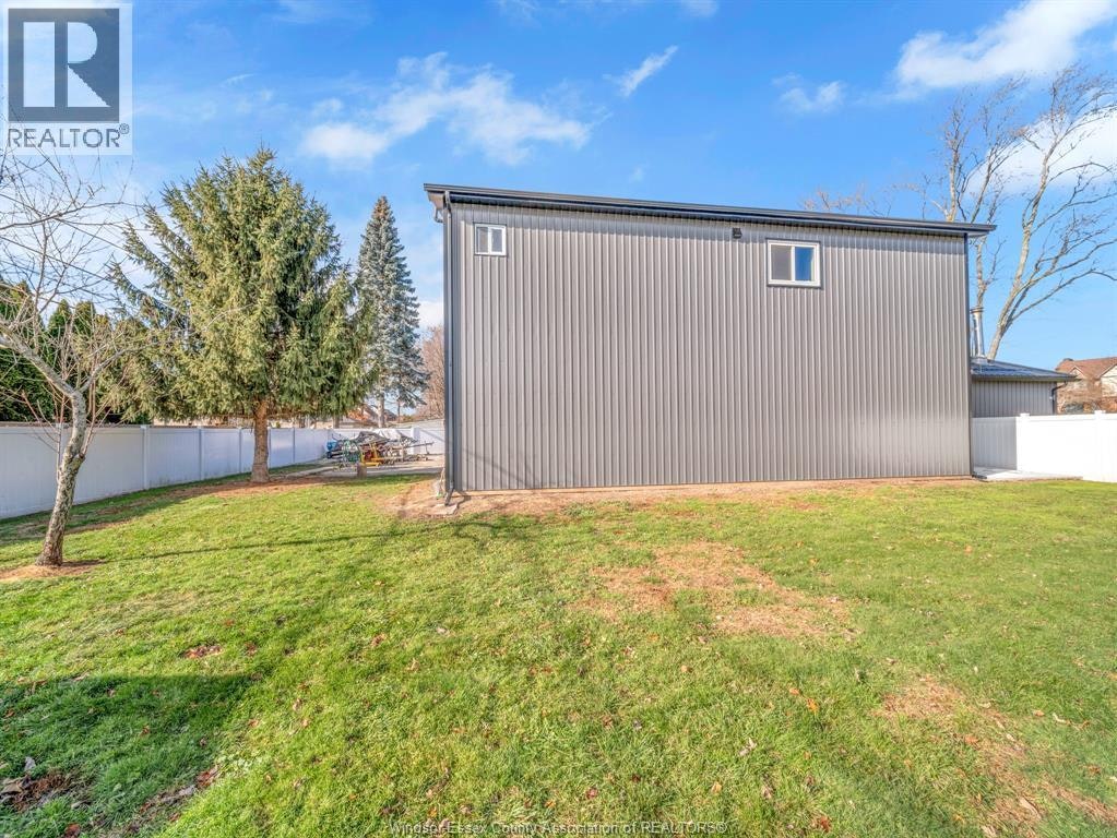 UPPER-1282 Stuart Boulevard, Lasalle, ON, N9J 1Y4 - 10