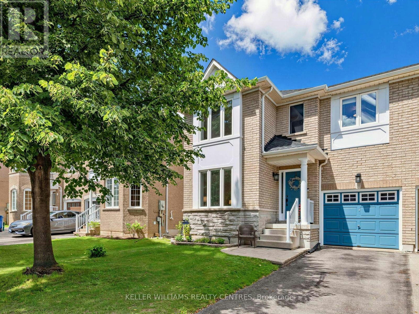 174 Flagstone Way, Newmarket, ON, L3X 2Z7