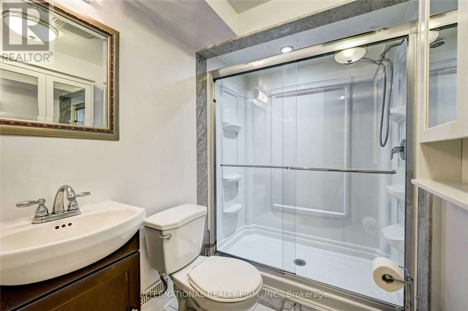 BSMT-192 Canyon Hill Avenue, Richmond Hill, ON, L4C 0R3 - 14