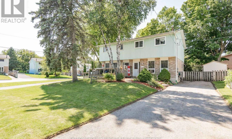 306 Oakwood Court