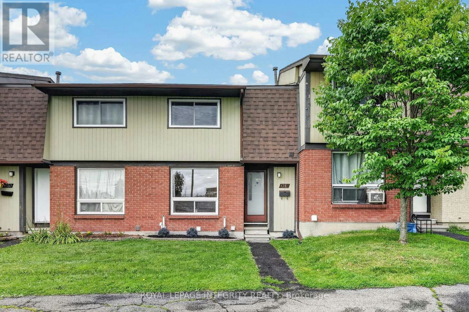 1352 Bakker Court, Ottawa, ON, K1C 2K4
