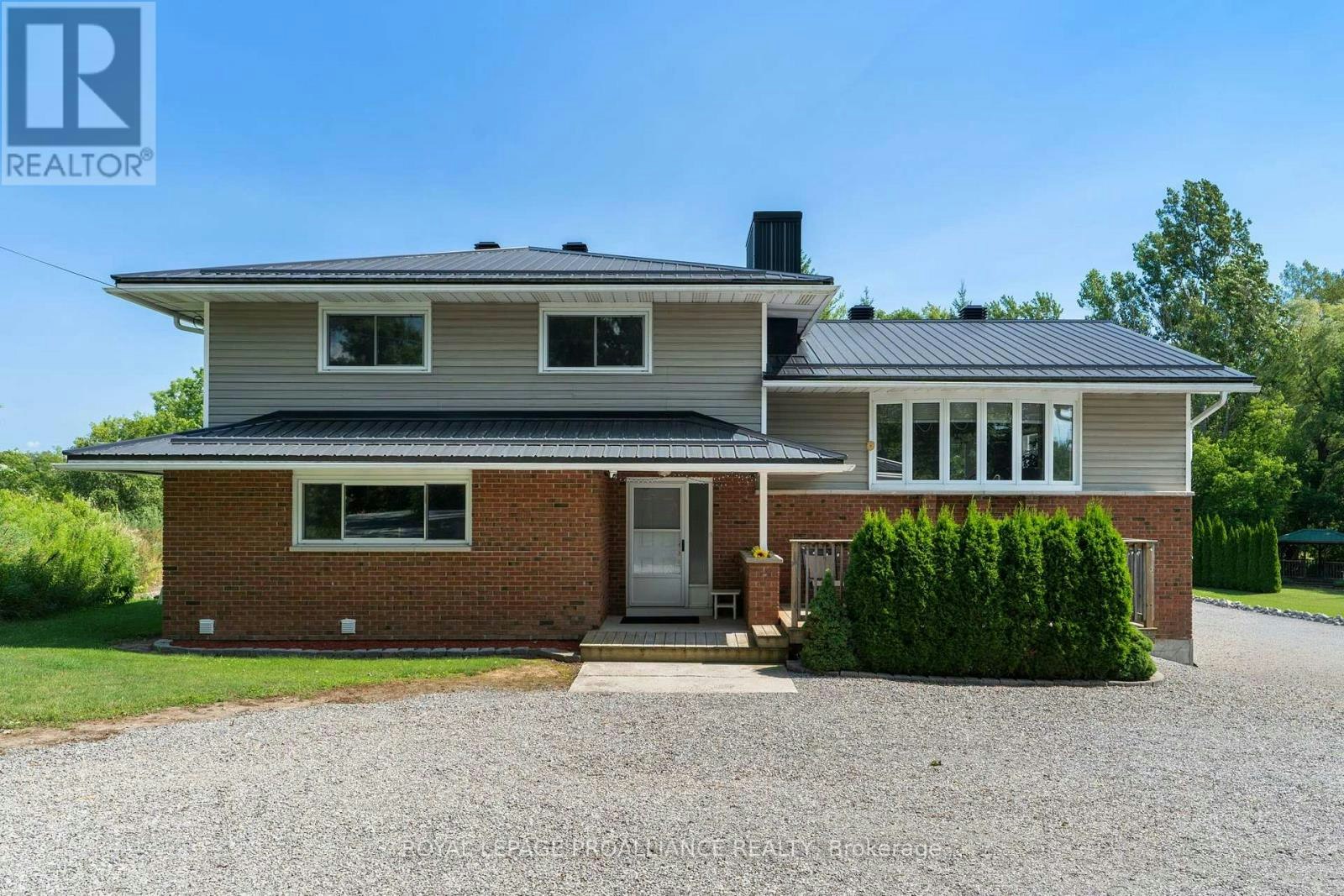 1321 County 2 Road Road W, Leeds and the Thousand Islands, ON, K0E 1R0