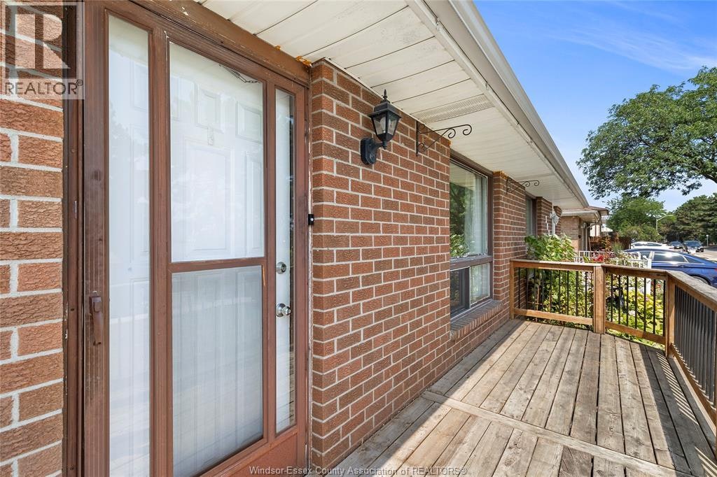 3083 Jefferson Boulevard, Windsor, ON, N8T 3H8 - 28