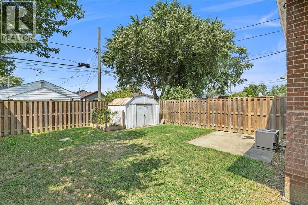 3083 Jefferson Boulevard, Windsor, ON, N8T 3H8 - 23