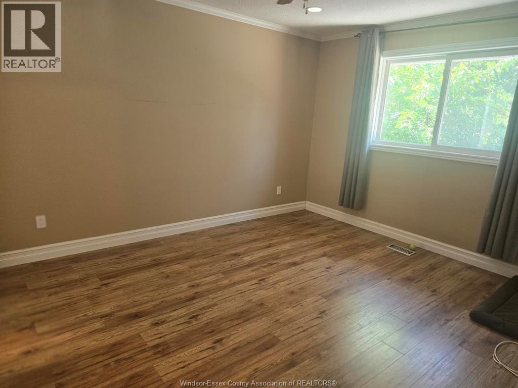 9500 Ridge Road, Windsor, ON, N8R 1G4 - 6