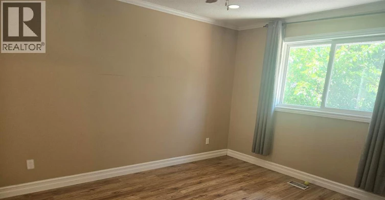 9500 Ridge Road, Windsor, ON, N8R 1G4 - 6