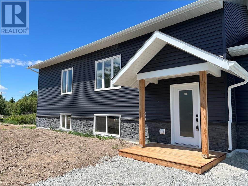 6 Parkview Street, East Luther Grand Valley, ON, P0M 2W0