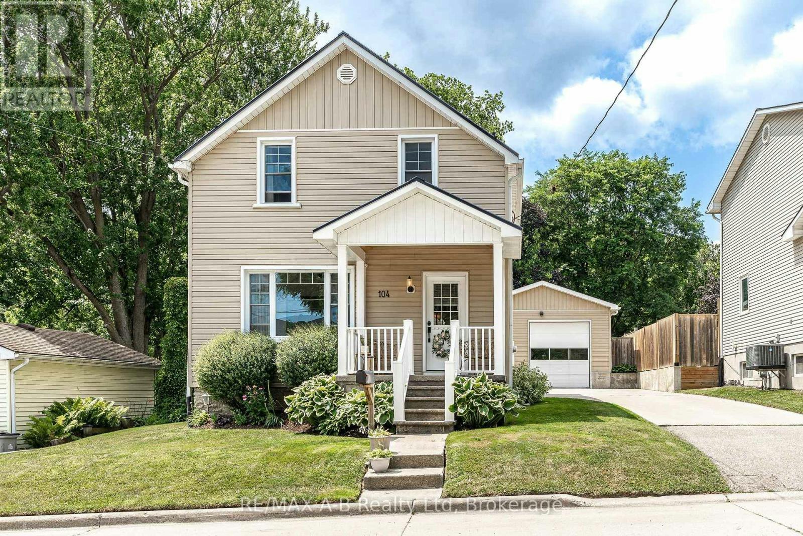 104 Ontario Street S, St. Marys, ON, N4X 1C2