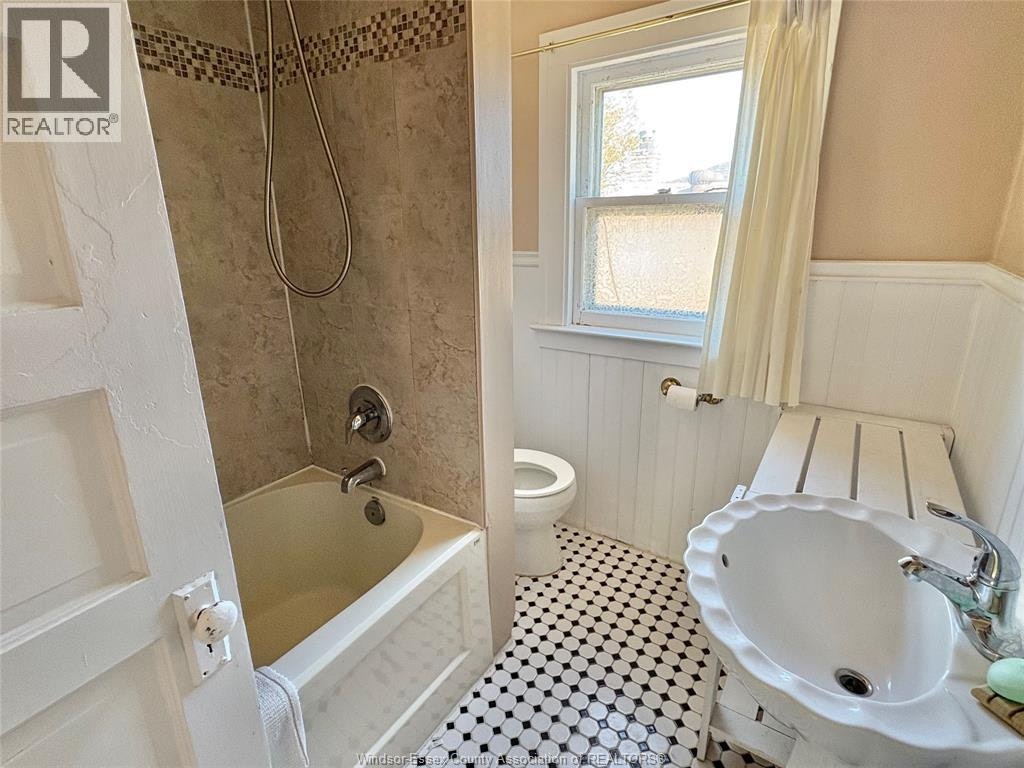 855 Edward, Windsor, ON, N8S 1P9 - 29