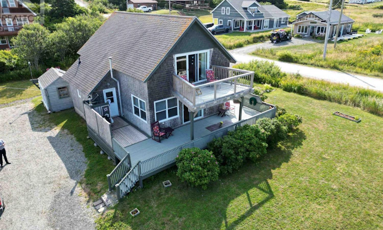 1 Bayberry Road