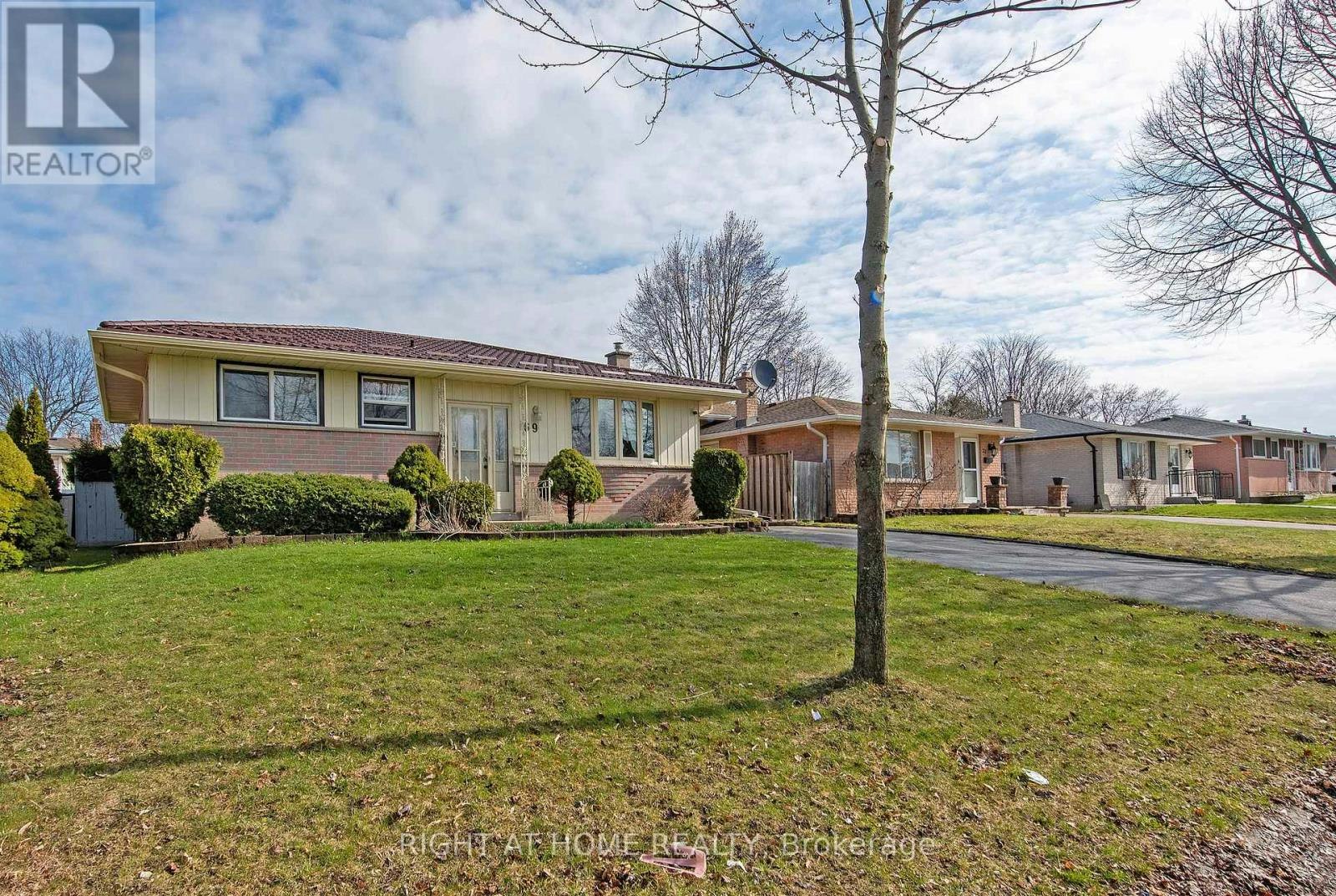 69 Alayne Crescent, London, ON, N6E 2A2 - 2