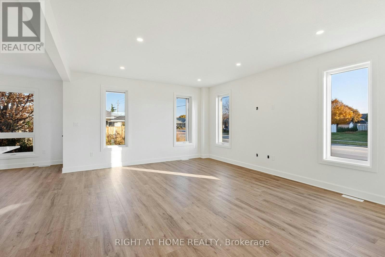 2 Welch Court, St. Thomas, ON, N5R 0M1 - 6