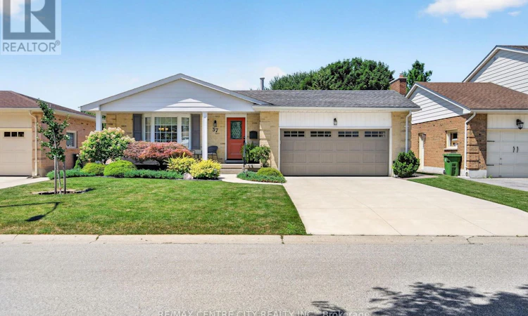 37 Luton Crescent