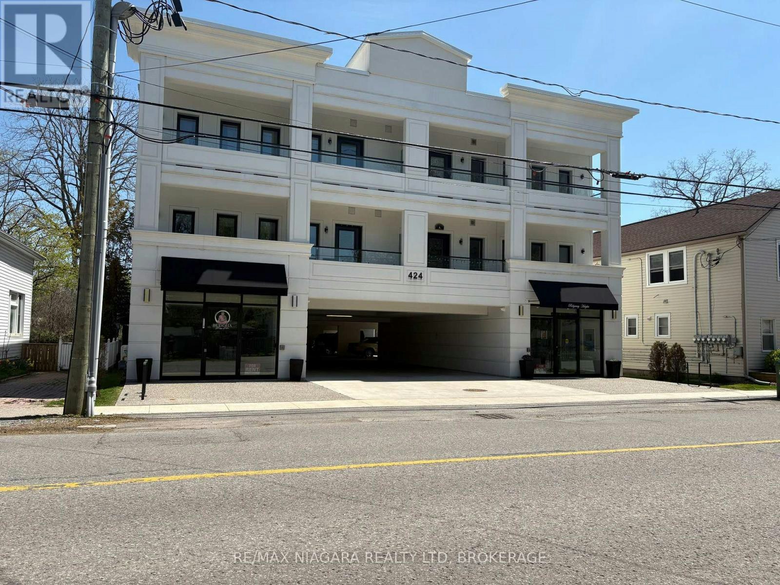 207-424 Ridge Road N, Fort Erie, ON, L0S 1N0