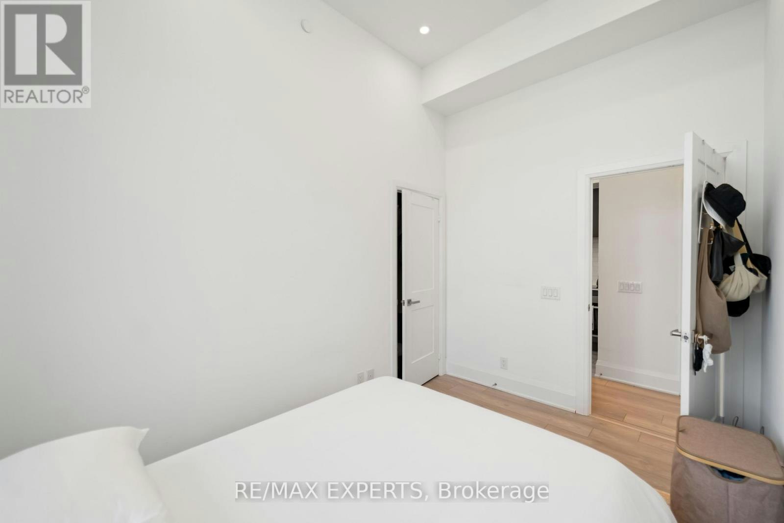 902-120 Parliament Street, Toronto, ON, M5A 2Y8 - 3