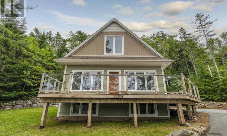 12991 Peggys Cove Road