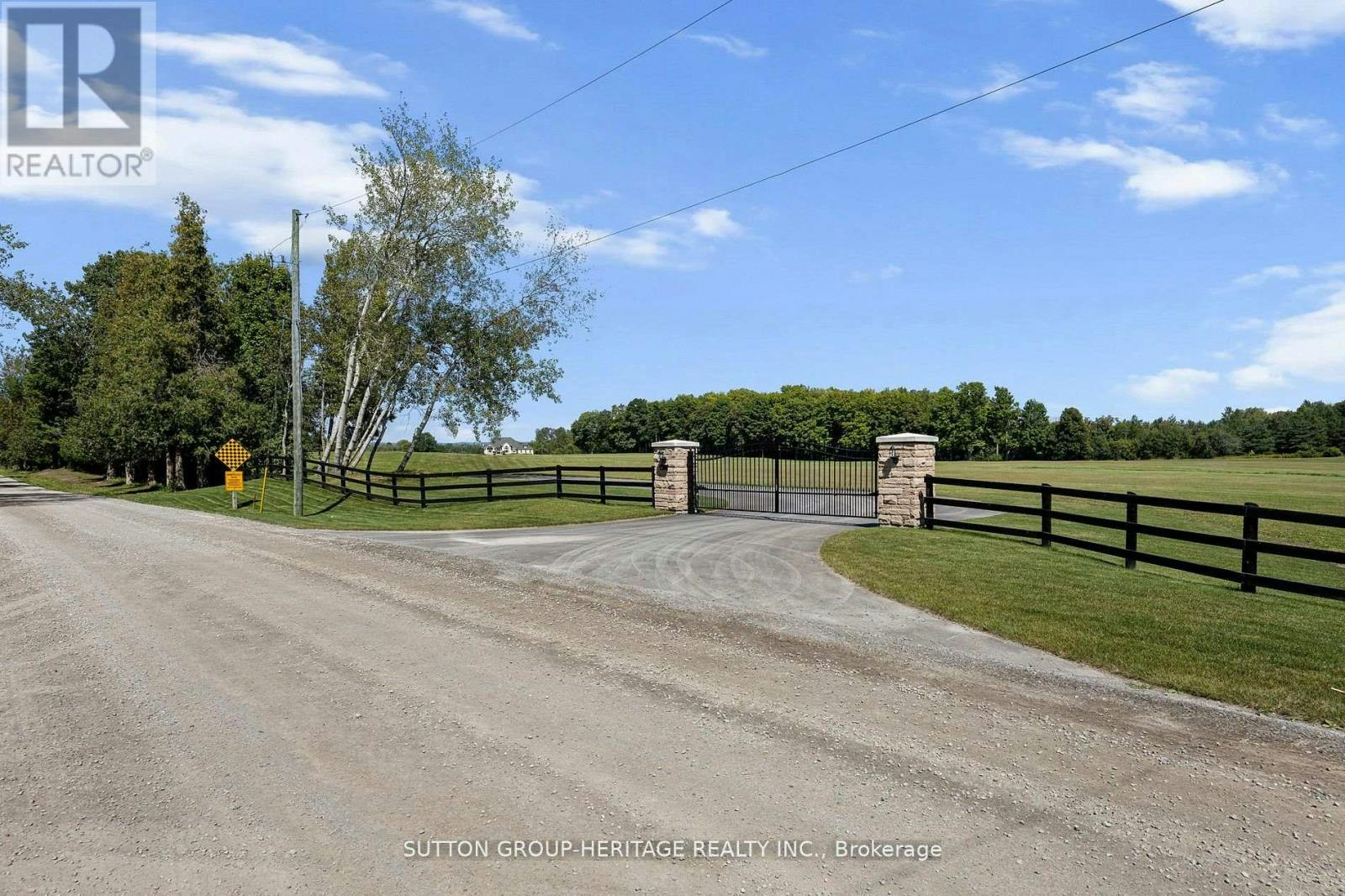 2100 Taunton Road, Clarington, ON, L0B 1J0
