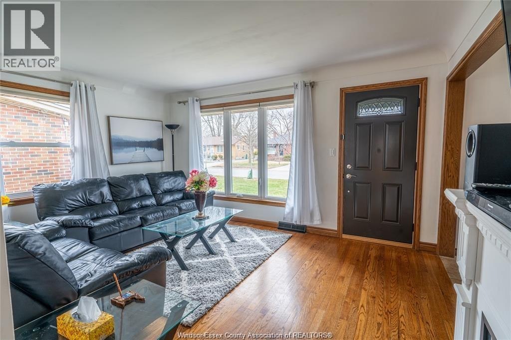 UPPER-1120 Parkview Avenue, Windsor, ON, N8S 2X9 - 4