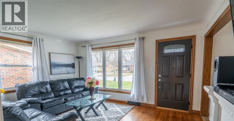UPPER-1120 Parkview Avenue, Windsor, ON, N8S 2X9 - 4