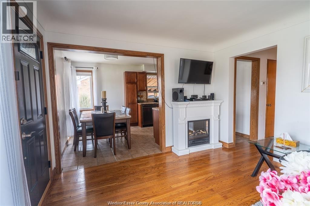 UPPER-1120 Parkview Avenue, Windsor, ON, N8S 2X9 - 6