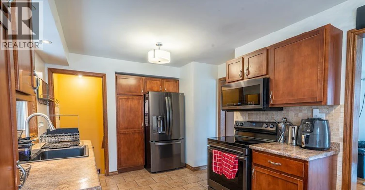 UPPER-1120 Parkview Avenue, Windsor, ON, N8S 2X9 - 8