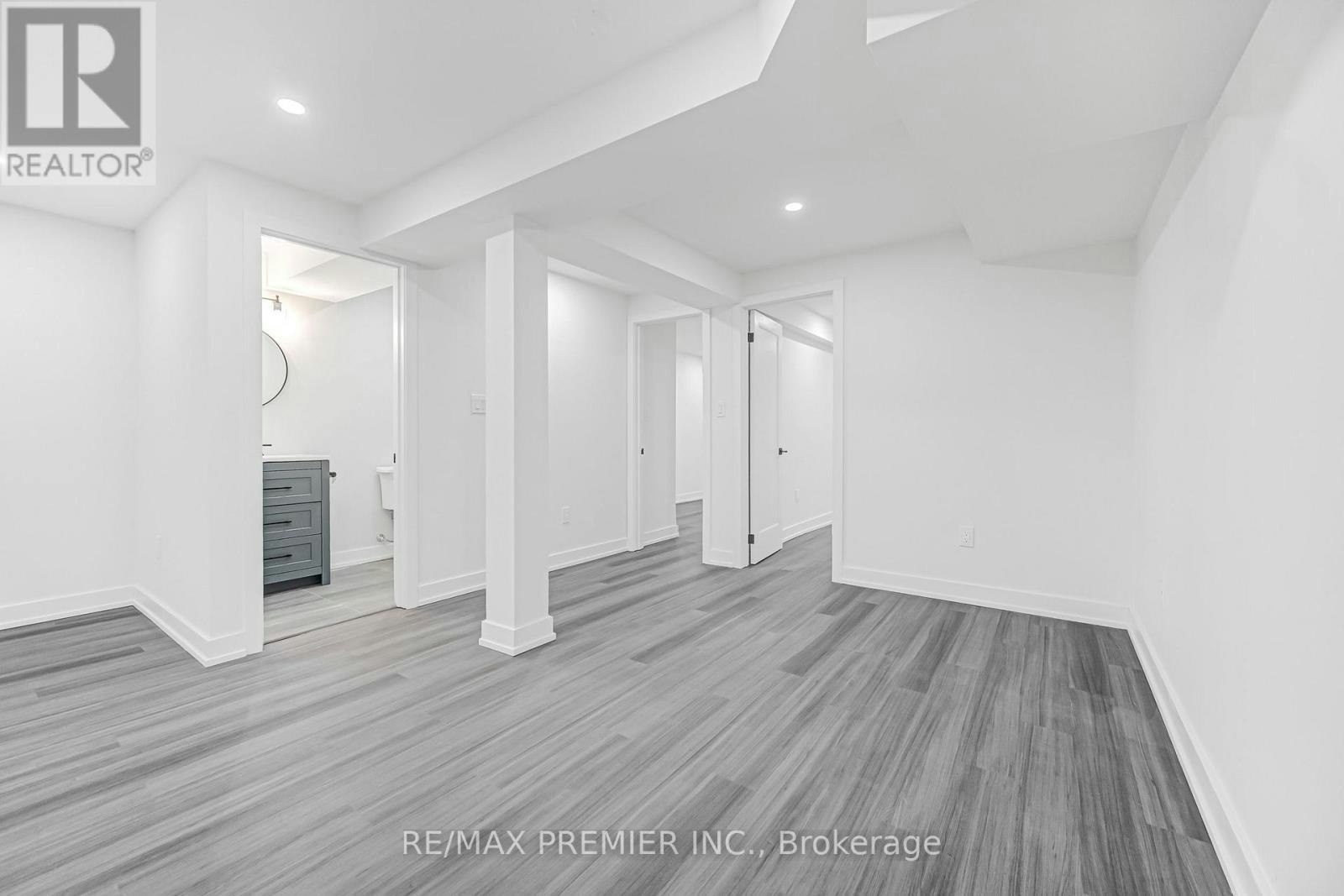 BSMT-60 Del Francesco Way, Vaughan, ON, L6A 3X1 - 25