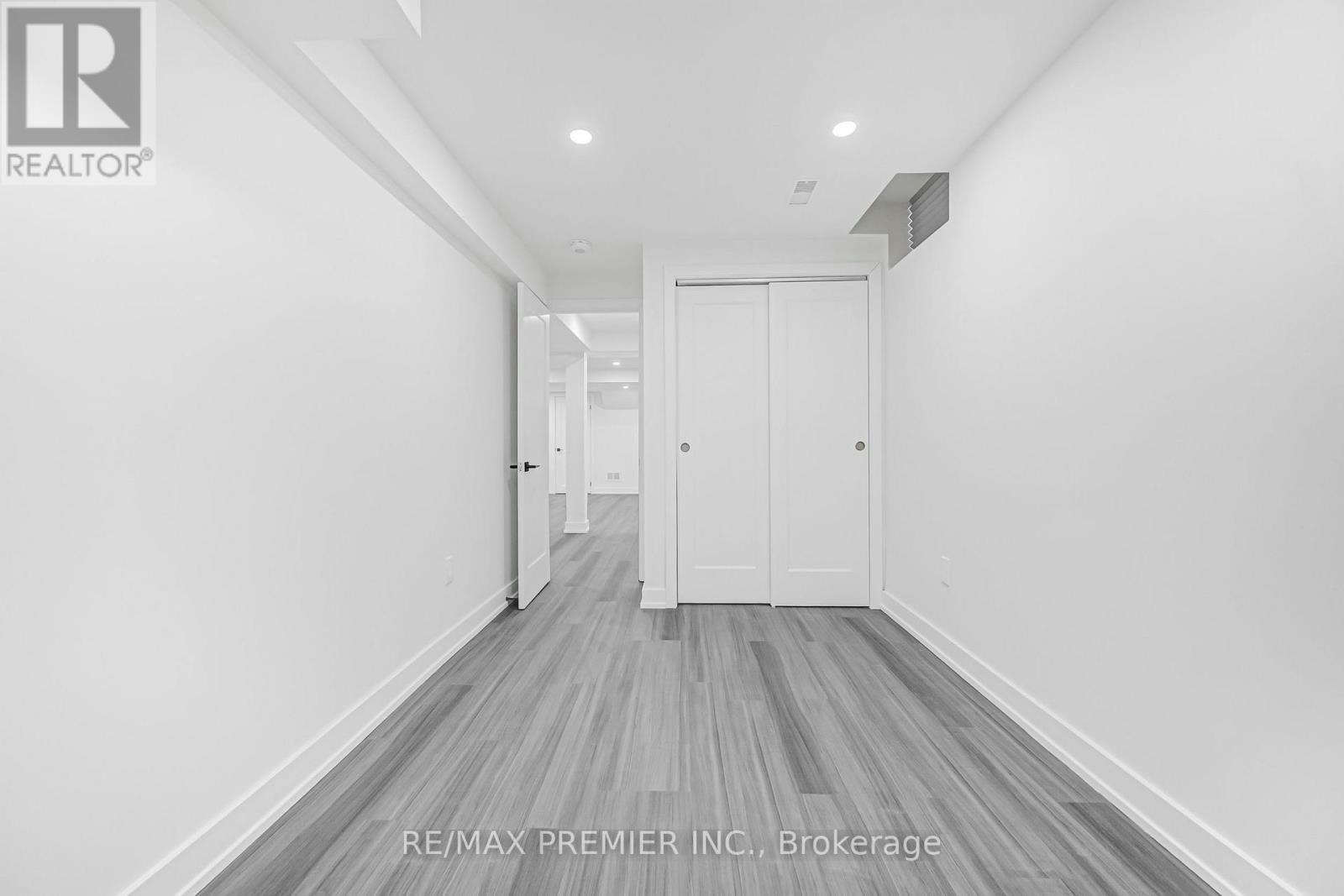 BSMT-60 Del Francesco Way, Vaughan, ON, L6A 3X1 - 23