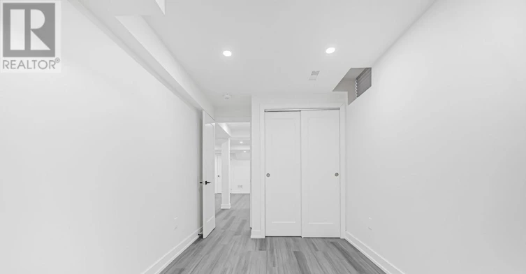 BSMT-60 Del Francesco Way, Vaughan, ON, L6A 3X1 - 23
